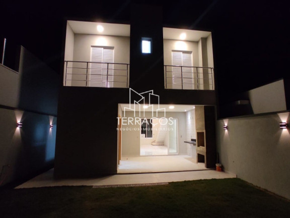 Imagem Imóvel com 3 Quartos à Venda, 195 m² em Phytus - Itupeva Imagem Imóvel com 3 Quartos à Venda, 195 m² em Phytus - Itupeva