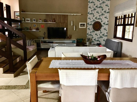 Imagem Casa com 5 Quartos à Venda, 353 m² em Buraquinho - Lauro De Freitas Imagem Casa com 5 Quartos à Venda, 353 m² em Buraquinho - Lauro De Freitas