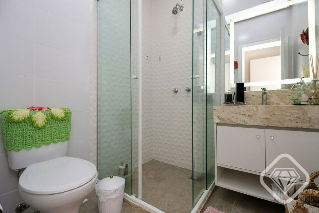 Imagem Casa com 2 Quartos à Venda, em Hípica - Porto Alegre Imagem Casa com 2 Quartos à Venda, em Hípica - Porto Alegre