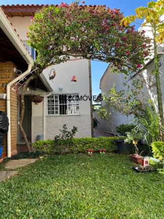 Sobrado com 3 Quartos à Venda,  em Caxingui - São Paulo