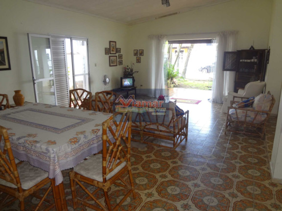 Imagem Casa com 4 Quartos para Temporada, 180 m² em Enseada - Guarujá Imagem Casa com 4 Quartos para Temporada, 180 m² em Enseada - Guarujá