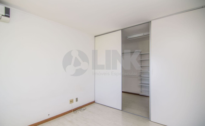 Imagem Apartamento com 3 Quartos à Venda, 127 m² em Moinhos De Vento - Porto Alegre