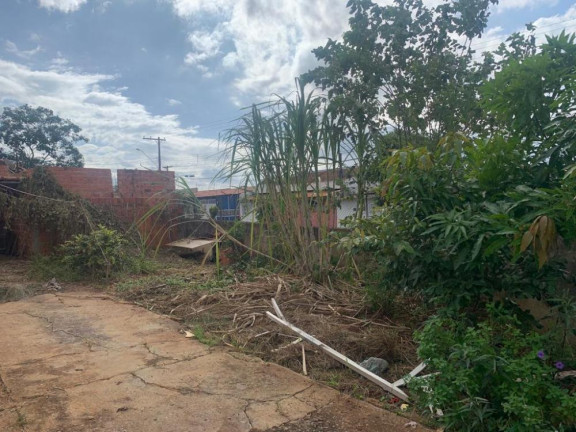 Imagem Casa com 2 Quartos à Venda, 65 m² em Jardim Lucila - Tatuí Imagem Casa com 2 Quartos à Venda, 65 m² em Jardim Lucila - Tatuí