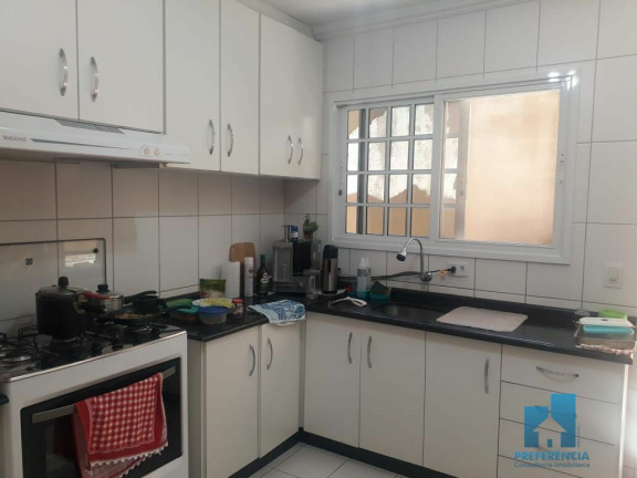 Imagem Sobrado com 4 Quartos à Venda, 209 m² em Uvaranas - Ponta Grossa Imagem Sobrado com 4 Quartos à Venda, 209 m² em Uvaranas - Ponta Grossa