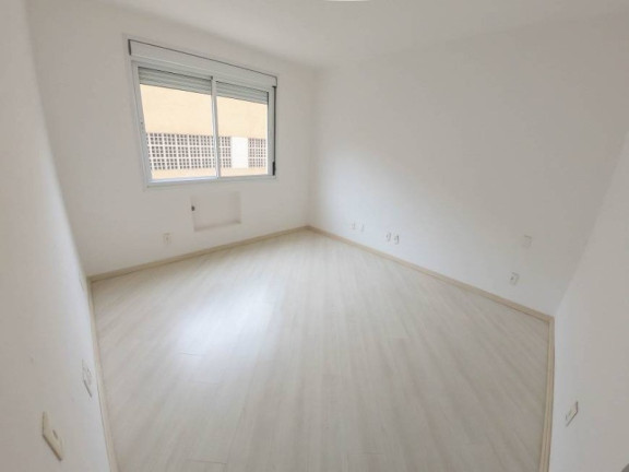 Imagem Apartamento com 2 Quartos à Venda, 63 m² em Passo Da Areia - Porto Alegre