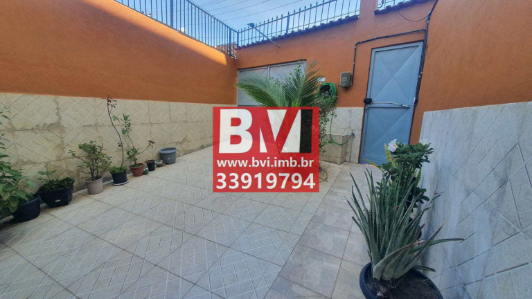 Imagem Casa com 3 Quartos à Venda, 81 m² em Vila Da Penha - Rio De Janeiro Imagem Casa com 3 Quartos à Venda, 81 m² em Vila Da Penha - Rio De Janeiro