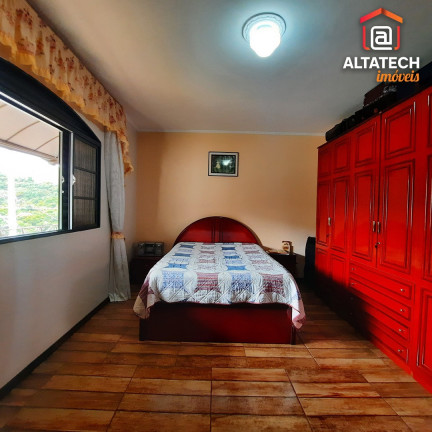 Imagem Casa com 2 Quartos à Venda, 223 m² em Jardim Ipê - Poços De Caldas Imagem Casa com 2 Quartos à Venda, 223 m² em Jardim Ipê - Poços De Caldas