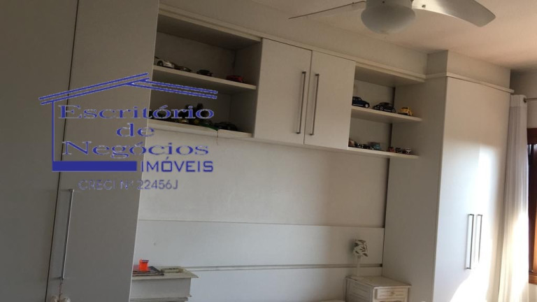 Imagem Casa com 3 Quartos à Venda, 195 m² em Teresópolis - Porto Alegre Imagem Casa com 3 Quartos à Venda, 195 m² em Teresópolis - Porto Alegre