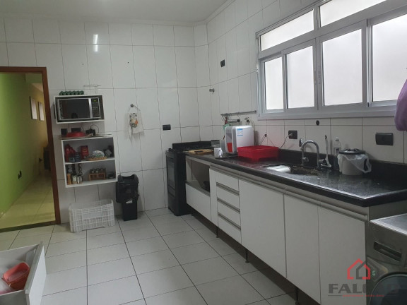 Imagem Casa com 3 Quartos à Venda, 182 m² em Embaré - Santos Imagem Casa com 3 Quartos à Venda, 182 m² em Embaré - Santos