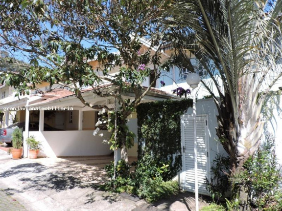 Imagem Casa à Venda, em Chácara Pavoieiro - Cotia Imagem Casa à Venda, em Chácara Pavoieiro - Cotia