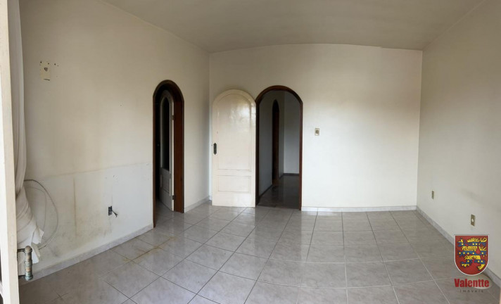 Imagem Casa com 4 Quartos à Venda, 280 m² em Balneário - Florianópolis Imagem Casa com 4 Quartos à Venda, 280 m² em Balneário - Florianópolis