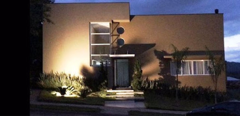 Imagem Casa com 3 Quartos à Venda, 330 m² em Condomínio Figueira Garden - Atibaia Imagem Casa com 3 Quartos à Venda, 330 m² em Condomínio Figueira Garden - Atibaia