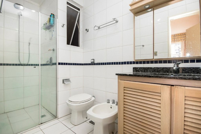 Imagem Apartamento com 3 Quartos à Venda, 109 m² em Auxiliadora - Porto Alegre Imagem Apartamento com 3 Quartos à Venda, 109 m² em Auxiliadora - Porto Alegre