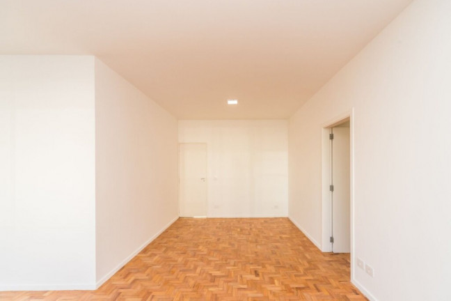 Imagem Apartamento com 3 Quartos à Venda, 10.200 m² em Moema - São Paulo