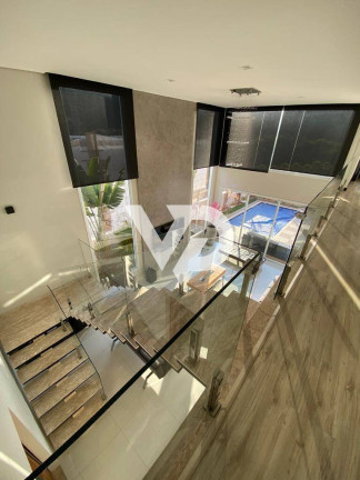 Imagem Casa com 4 Quartos à Venda, 385 m² em Alphaville - Santana De Parnaíba Imagem Casa com 4 Quartos à Venda, 385 m² em Alphaville - Santana De Parnaíba