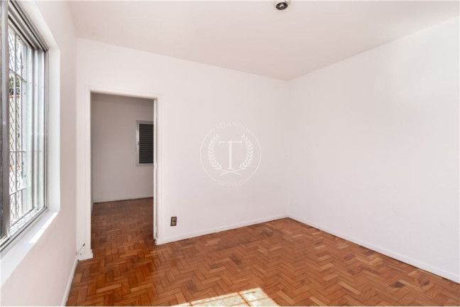 Imagem Casa com 3 Quartos à Venda, 150 m² em Burgo Paulista - São Paulo Imagem Casa com 3 Quartos à Venda, 150 m² em Burgo Paulista - São Paulo