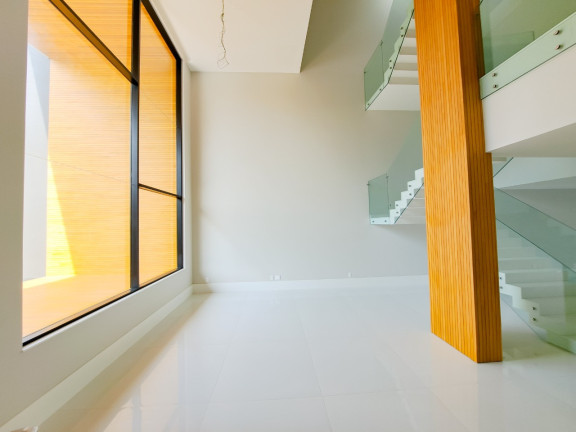 Imagem Casa de Condomínio com 5 Quartos à Venda, 1.500 m² em Barra Da Tijuca - Rio De Janeiro Imagem Casa de Condomínio com 5 Quartos à Venda, 1.500 m² em Barra Da Tijuca - Rio De Janeiro
