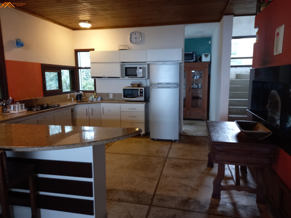 Imagem Casa com 7 Quartos à Venda,  em Silveira - Garopaba