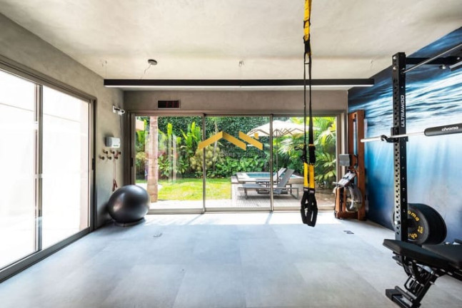 Imagem Casa com 3 Quartos à Venda, 628 m² em Alto De Pinheiros - São Paulo