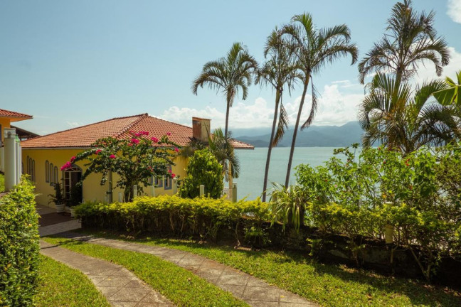 Imagem Casa com 5 Quartos à Venda, 750 m² em Ribeirão Da Ilha - Florianópolis Imagem Casa com 5 Quartos à Venda, 750 m² em Ribeirão Da Ilha - Florianópolis