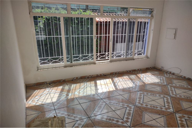 Imagem Casa com 4 Quartos à Venda, 214 m² em Torres Tibagy - Guarulhos Imagem Casa com 4 Quartos à Venda, 214 m² em Torres Tibagy - Guarulhos