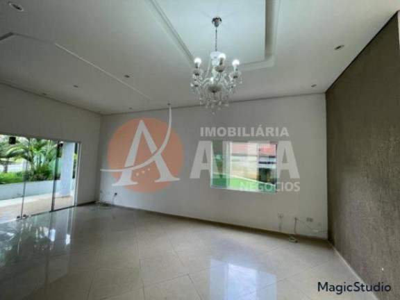 Imagem Casa com 3 Quartos à Venda, 360 m² em Jardim Caiapiá - Cotia Imagem Casa com 3 Quartos à Venda, 360 m² em Jardim Caiapiá - Cotia