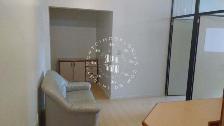 Sala Comercial à Venda, 60 m² em Centro - Florianópolis
