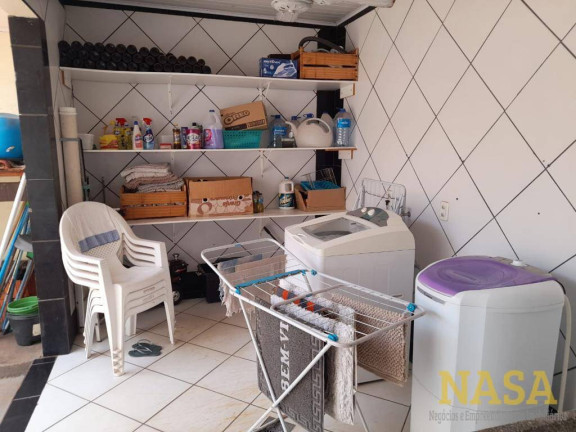 Imagem Casa com 4 Quartos à Venda, em Jd California - Cuiabá Imagem Casa com 4 Quartos à Venda, em Jd California - Cuiabá