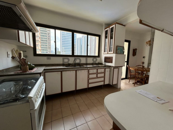 Imagem Apartamento com 3 Quartos à Venda, 180 m² em Brooklin - São Paulo Imagem Apartamento com 3 Quartos à Venda, 180 m² em Brooklin - São Paulo