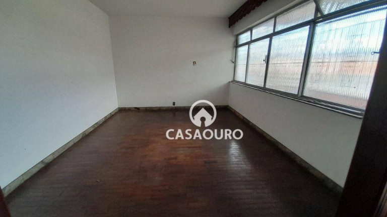 Imagem Casa com 3 Quartos à Venda, 300 m² em Floresta - Belo Horizonte Imagem Casa com 3 Quartos à Venda, 300 m² em Floresta - Belo Horizonte