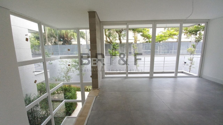 Imagem Casa com 4 Quartos à Venda, 424 m² em Jardim Cordeiro - São Paulo Imagem Casa com 4 Quartos à Venda, 424 m² em Jardim Cordeiro - São Paulo