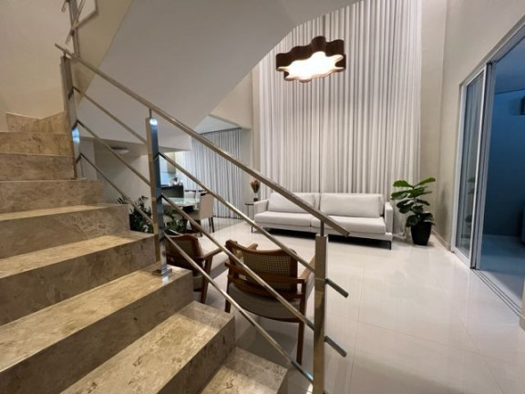 Imagem Sobrado com 3 Quartos à Venda, 268 m² em Residencial Goiânia Golfe Clube - Goiânia Imagem Sobrado com 3 Quartos à Venda, 268 m² em Residencial Goiânia Golfe Clube - Goiânia