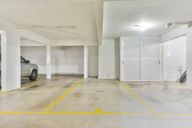 Imagem Imóvel com 1 Quarto à Venda, 51 m² em Petrópolis - Porto Alegre Imagem Imóvel com 1 Quarto à Venda, 51 m² em Petrópolis - Porto Alegre