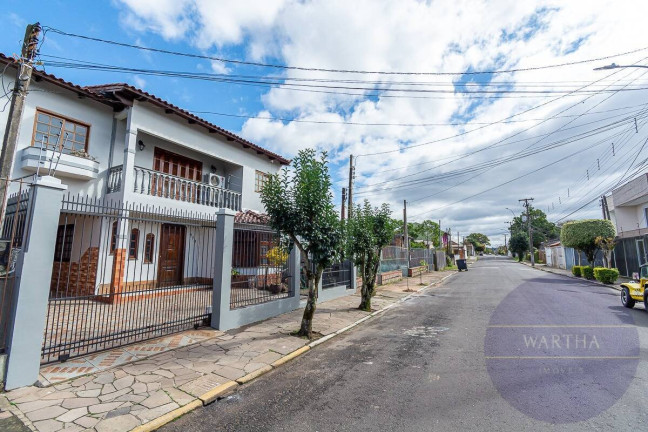 Imagem Casa com 4 Quartos à Venda, em Vila Imbuí - Cachoeirinha Imagem Casa com 4 Quartos à Venda, em Vila Imbuí - Cachoeirinha