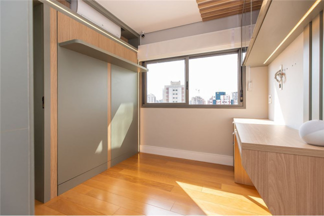 Imagem Imóvel com 3 Quartos à Venda,  em Mirandópolis - São Paulo