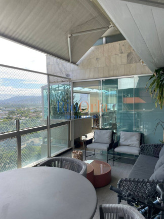Imagem Apartamento com 3 Quartos à Venda, 220 m² em Barra Da Tijuca - Rio De Janeiro