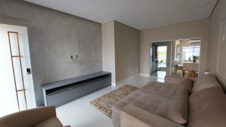Imagem Casa com 3 Quartos à Venda, 176 m² em Condomínio Belvedere Ii - Cuiabá Imagem Casa com 3 Quartos à Venda, 176 m² em Condomínio Belvedere Ii - Cuiabá