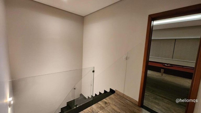 Imagem Sobrado com 3 Quartos à Venda, 260 m² em Amambaí - Campo Grande Imagem Sobrado com 3 Quartos à Venda, 260 m² em Amambaí - Campo Grande