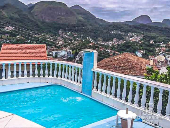 Imagem Casa com 4 Quartos à Venda, 263 m² em Fazendinha - Teresópolis Imagem Casa com 4 Quartos à Venda, 263 m² em Fazendinha - Teresópolis