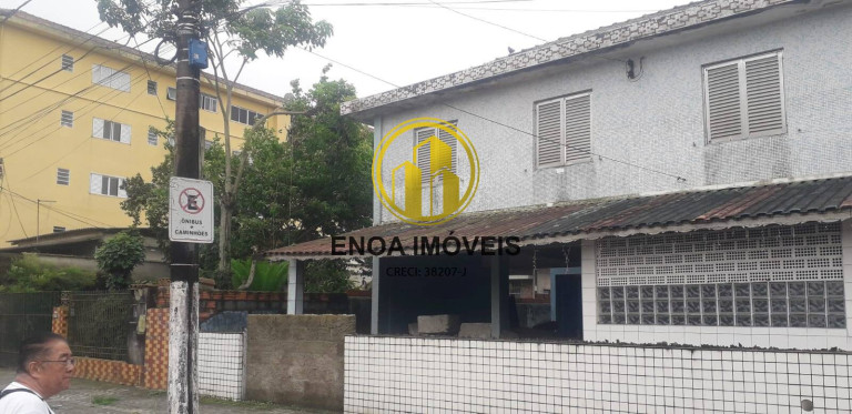 Imagem Casa com 8 Quartos à Venda, 880 m² em Jardim Casqueiro - Cubatão Imagem Casa com 8 Quartos à Venda, 880 m² em Jardim Casqueiro - Cubatão