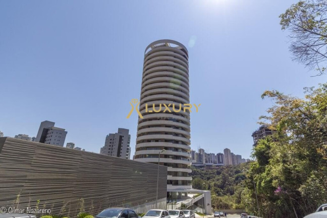 Imagem Imóvel com 4 Quartos à Venda, 576 m² em Vale Do Sereno - Nova Lima Imagem Imóvel com 4 Quartos à Venda, 576 m² em Vale Do Sereno - Nova Lima
