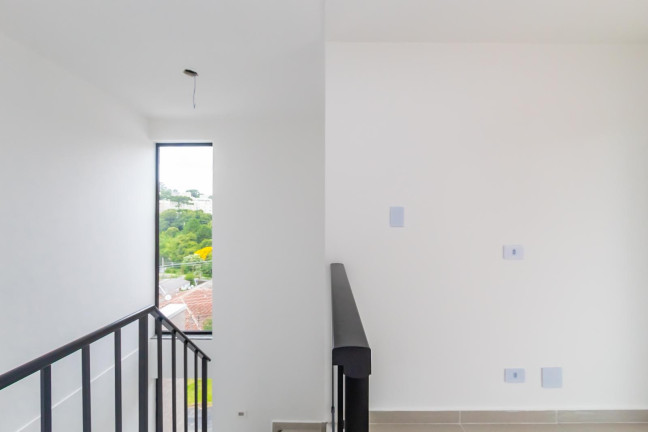 Imagem Casa com 3 Quartos à Venda, 142 m² em Vista Alegre - Curitiba Imagem Casa com 3 Quartos à Venda, 142 m² em Vista Alegre - Curitiba