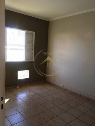 Imagem Imóvel com 3 Quartos à Venda, 134 m² em Cambuí - Campinas Imagem Imóvel com 3 Quartos à Venda, 134 m² em Cambuí - Campinas