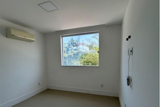 Imagem Casa de Condomínio com 4 Quartos para Alugar, 200 m² em Recreio Dos Bandeirantes - Rio De Janeiro Imagem Casa de Condomínio com 4 Quartos para Alugar, 200 m² em Recreio Dos Bandeirantes - Rio De Janeiro