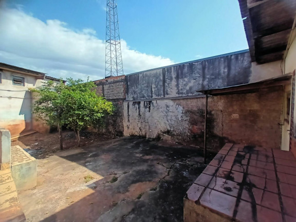 Imagem Casa com 4 Quartos à Venda, 300 m² em Parigot De Souza 2 - Londrina Imagem Casa com 4 Quartos à Venda, 300 m² em Parigot De Souza 2 - Londrina