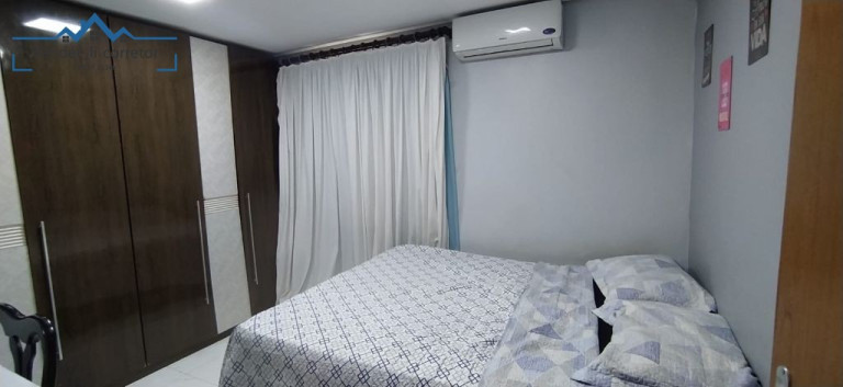 Imagem Imóvel com 3 Quartos à Venda, 300 m² em Vila Pioneira Imagem Imóvel com 3 Quartos à Venda, 300 m² em Vila Pioneira