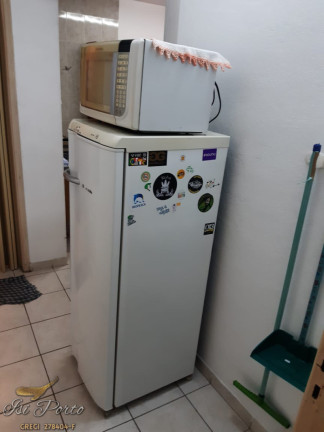 Imagem Kitnet com 1 Quarto para Alugar,  em 10 - Praia Grande 