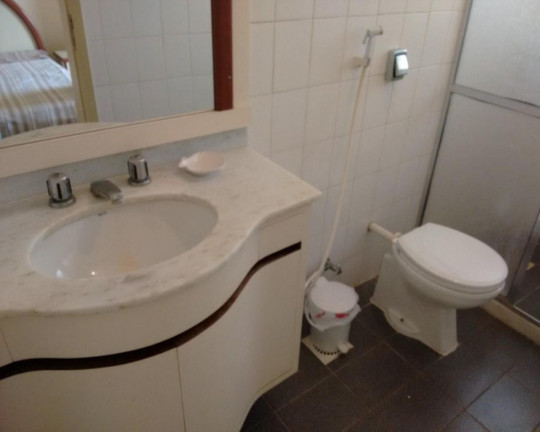 Imagem Apartamento com 3 Quartos à Venda, 100 m² em Algodoal - Cabo Frio