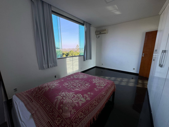 Imagem Casa com 5 Quartos à Venda, 900 m² em Condomínio Vale Do Ouro - Ribeirão Das Neves Imagem Casa com 5 Quartos à Venda, 900 m² em Condomínio Vale Do Ouro - Ribeirão Das Neves