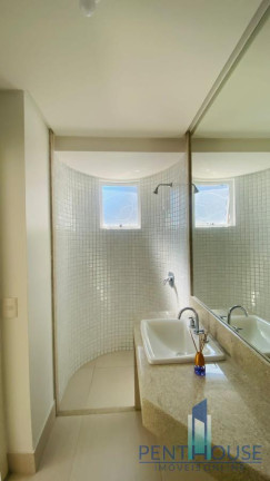 Imagem Apartamento com 3 Quartos à Venda, 136 m² em Centro - Balneário Camboriú Imagem Apartamento com 3 Quartos à Venda, 136 m² em Centro - Balneário Camboriú